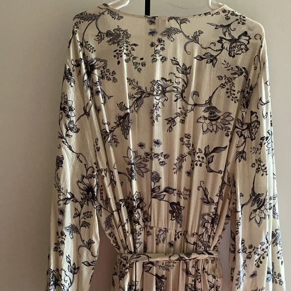 Knox Rose White/Black/Blue Floral Dress, Size 3X - Picture 10 of 10